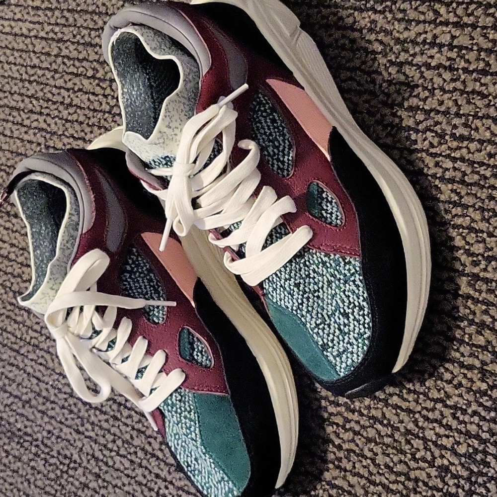 Maison Kitsune x Brandblack collab multicolor knit sneakers sz 38 - Picture 2 of 6